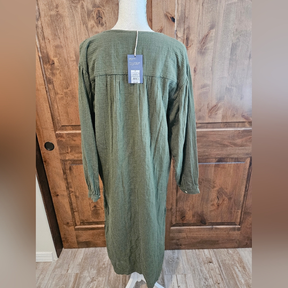 đź’ĄOversized Long Sleeve Green Dress - Picture 3 of 3
